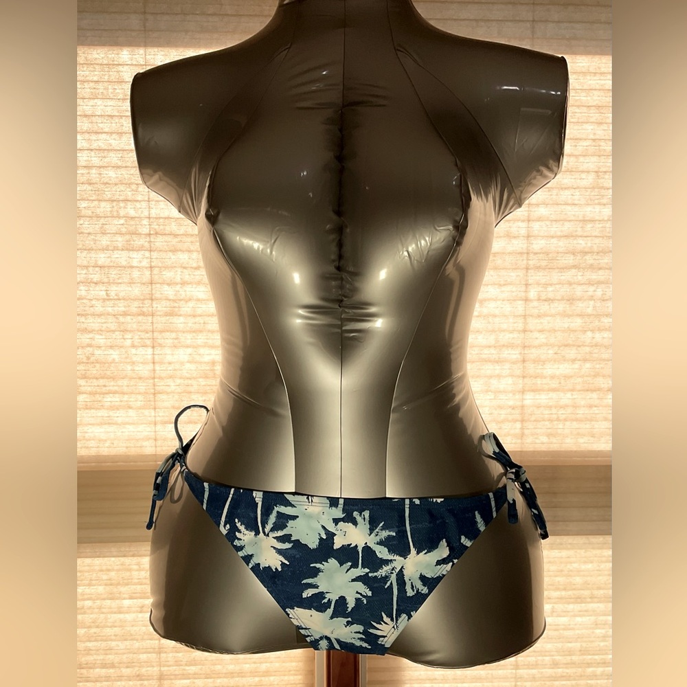 HOT WATER AMALIFI PalmTrees String Bikini Bottoms NWT Size XL